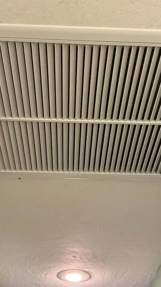 Air vent detail cleaning after cleaning